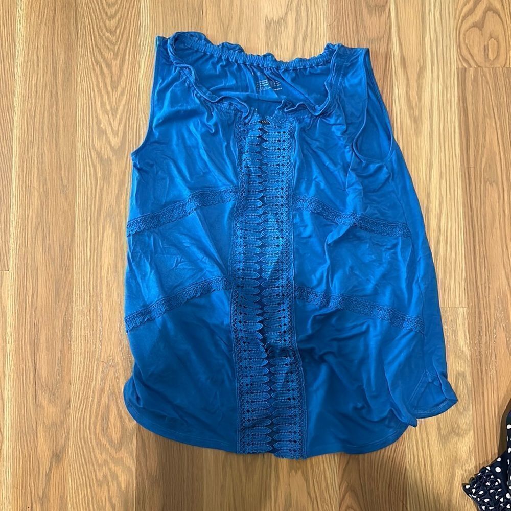 Eli’s tahari blue cotton blouse S